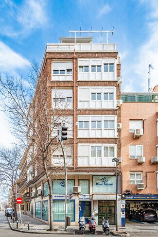 More details for Calle de Cartagena, 46, Madrid - Multifamily for Sale