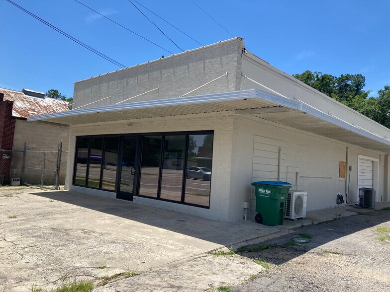 112 S Parler Ave, Saint George, SC à vendre - Photo du bâtiment - Image 2 de 15