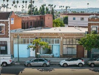 Plus de détails pour 4650 W Washington Blvd, Los Angeles, CA - Bureau/Commerce de détail à louer