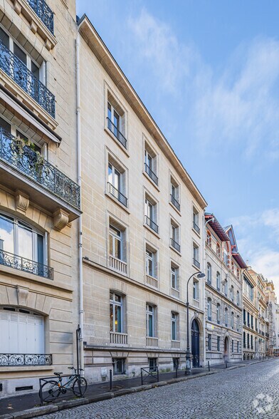 43 Rue Boissière, Paris for lease - Building Photo - Image 3 of 11