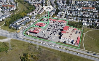 Rocky Ridge Shopping Centre - Drive Through Restaurant