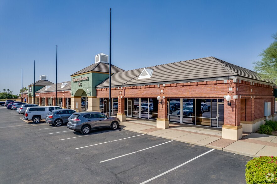 2734-2872 Bell Rd, Phoenix, AZ à louer - Photo du bâtiment - Image 3 de 24