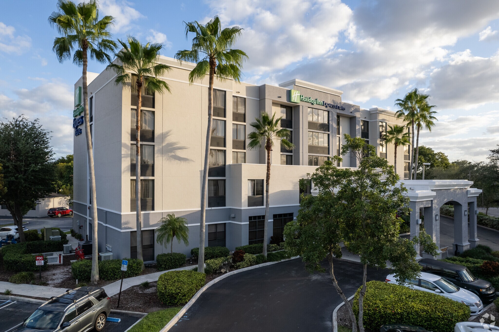 11520 SW 88th St, Miami, FL for sale Primary Photo- Image 1 of 1