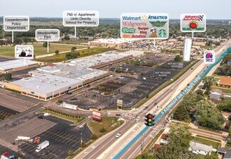 Plus de détails pour 150 S Kennedy Dr, Carpentersville, IL - Bureau/Commerce de détail, Commerce de détail à louer