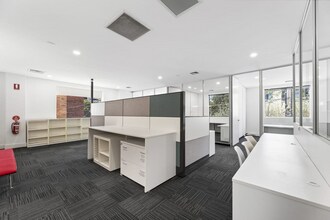 140 Gladstone St, South Melbourne for lease Interior Photo- Image 2 of 11