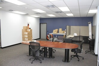 6333-6339 All American Blvd, Orlando, FL for lease Building Photo- Image 2 of 8