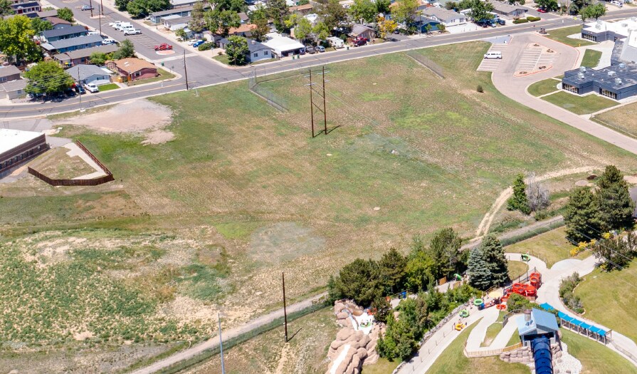 2100b W. 90th Avenue, Denver, CO à vendre - Photo du bâtiment - Image 2 de 3