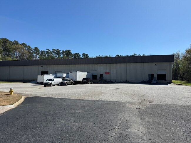 More details for 136 Commerce Ctr, Greenville, SC - Industrial for Lease