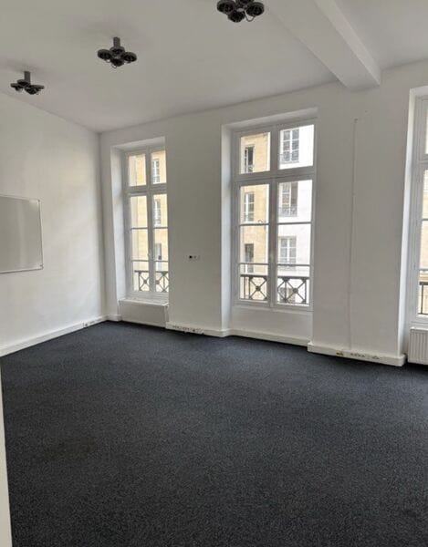 3 Rue De La Bourse, Paris à louer Photo intérieure- Image 1 de 1