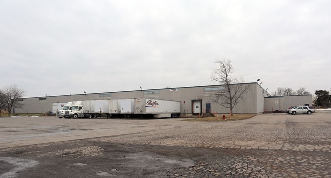 More details for 8699 Stanley Ave, Niagara Falls, ON - Industrial for Lease