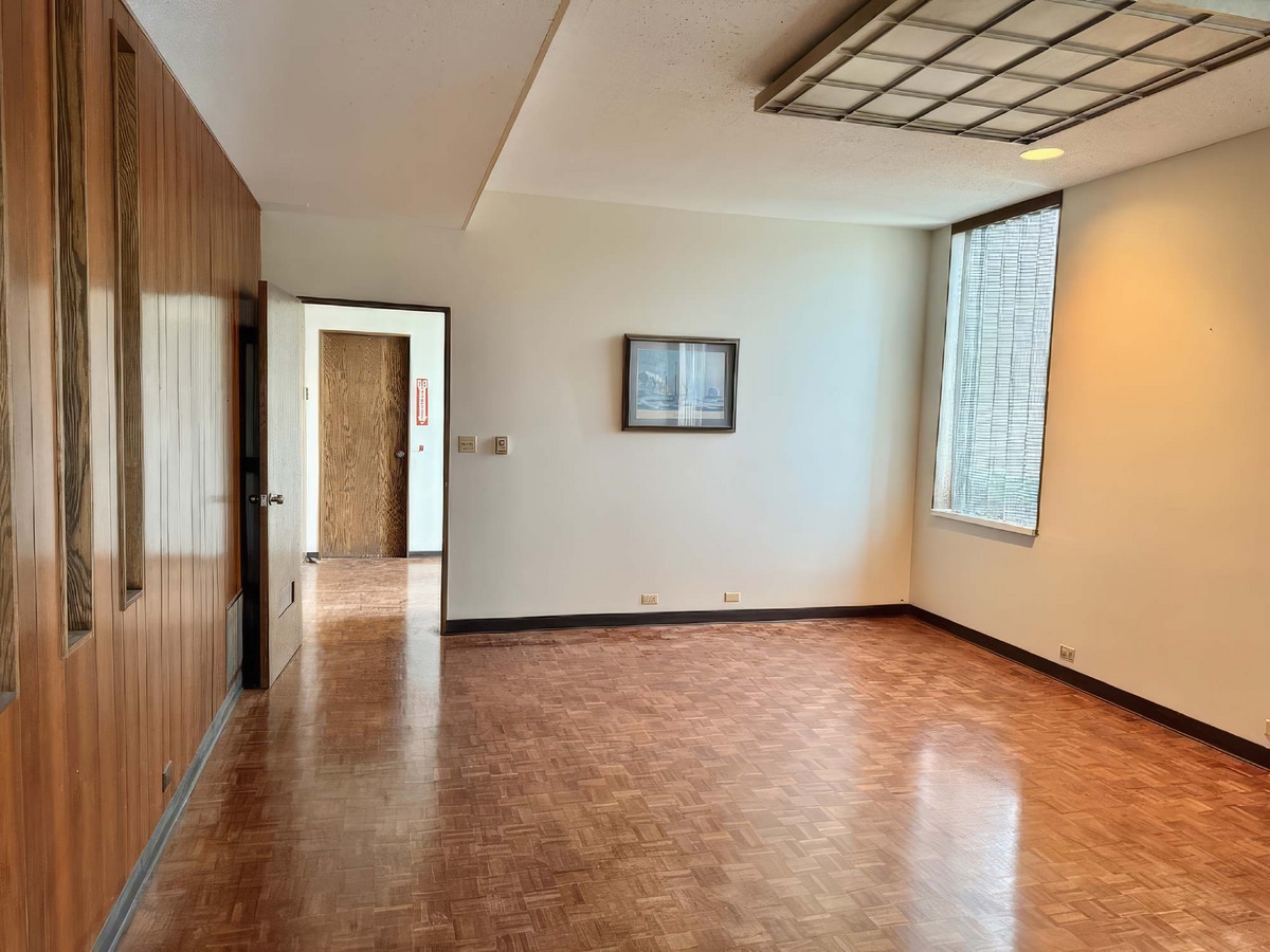 1411 6th Ave, Grafton, WI 53024 - Unit 3 - - Interior Photo - Image 1 of 10