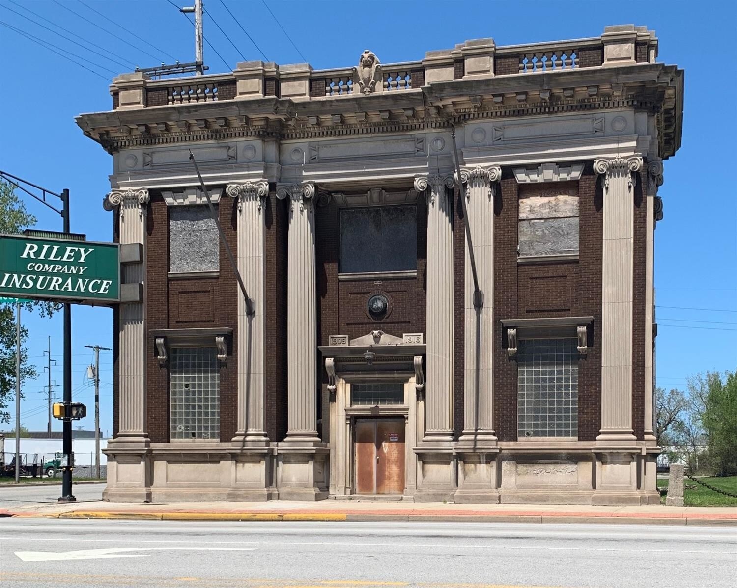900 E Chicago Ave, East Chicago, IN for sale Primary Photo- Image 1 of 1