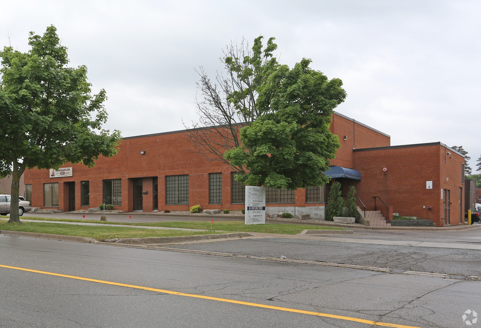 1295-1305 Morningside Ave, Toronto, ON à vendre Photo principale- Image 1 de 1