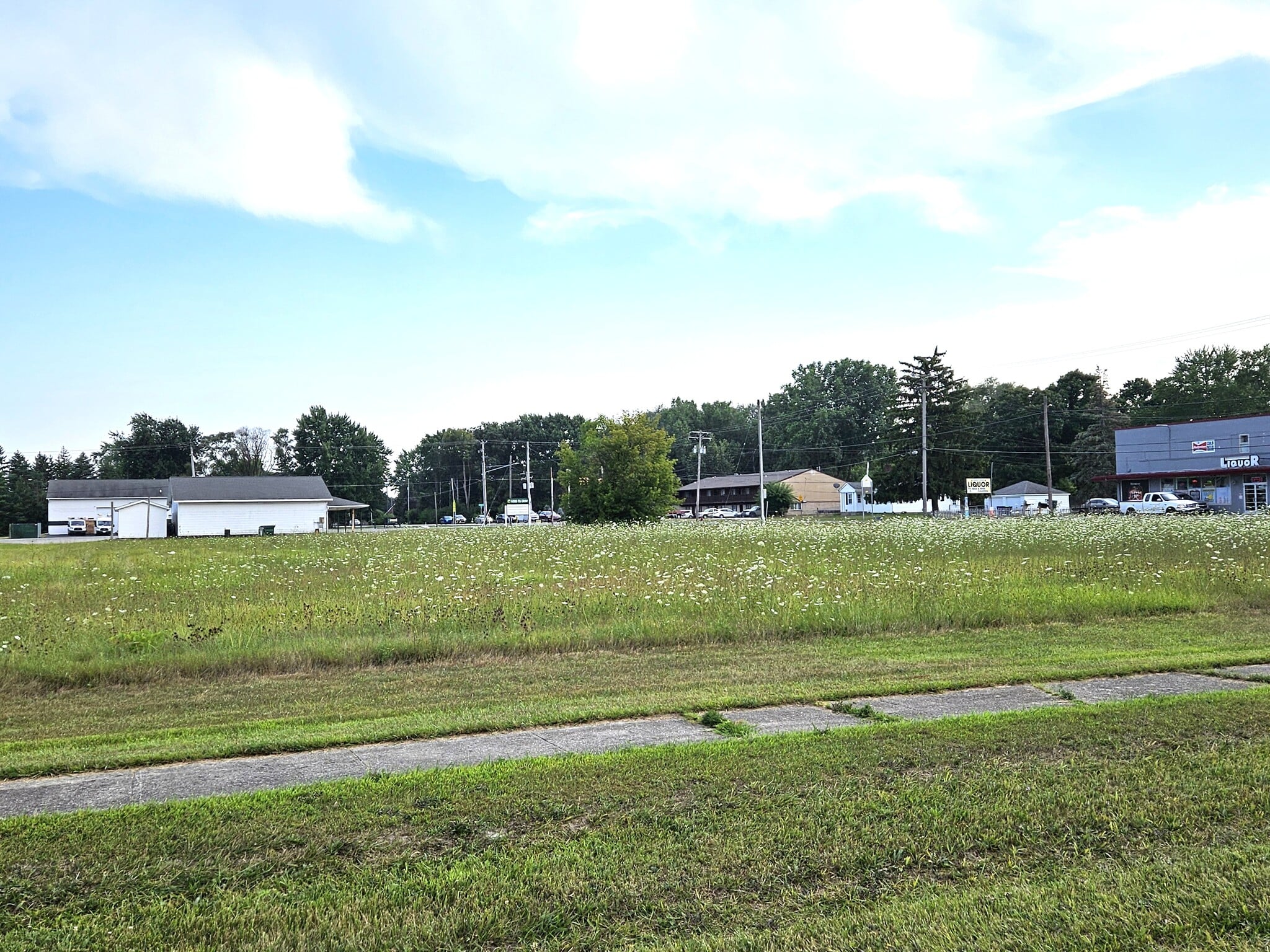 4500 N Michigan Ave, Saginaw, MI for sale Building Photo- Image 1 of 12
