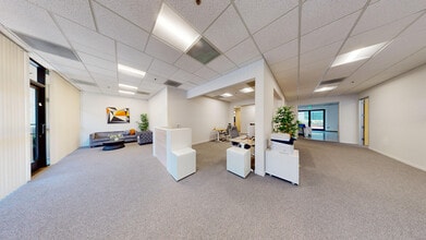 27 Spectrum Pointe Dr, Lake Forest, CA for lease Interior Photo- Image 2 of 9