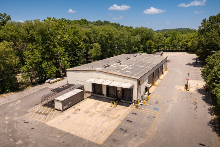 1263 School St, Wilkesboro, NC for sale - Building Photo - Image 1 of 6