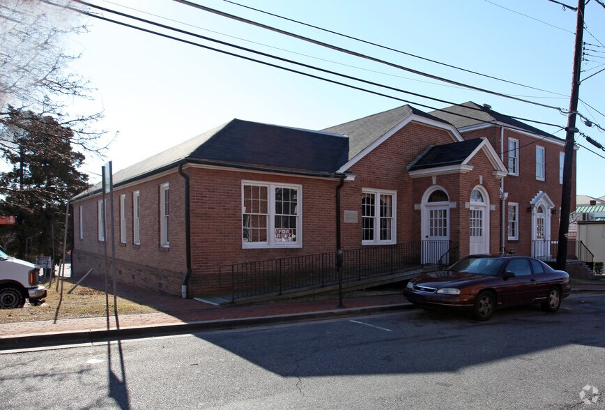 14803 Pratt St, Upper Marlboro, MD for lease - Primary Photo - Image 1 of 3
