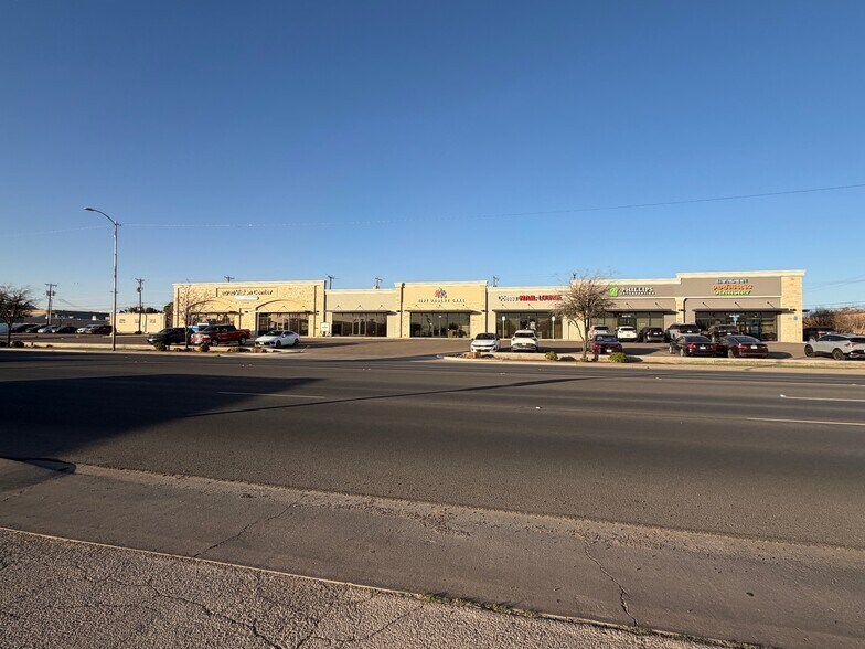 901 N Grant Ave, Odessa, TX à louer - Photo du bâtiment - Image 3 de 3