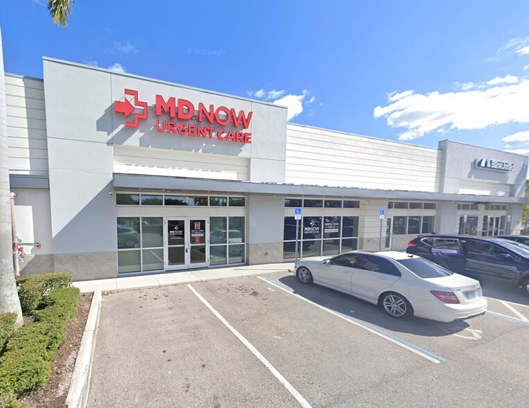 12748 S Cleveland Ave, Fort Myers, FL for lease - Building Photo - Image 1 of 3