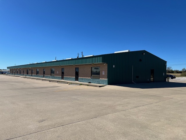 5920 S General Bruce Dr, Temple, TX for lease - Building Photo - Image 3 of 16