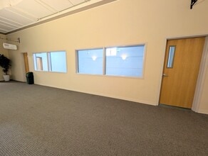 1600 E Lincoln Hwy, Dekalb, IL for lease Interior Photo- Image 1 of 6