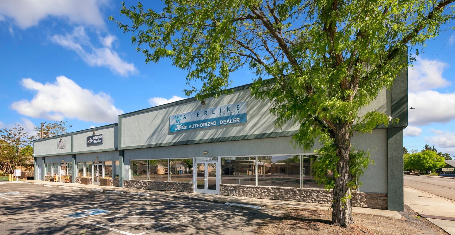 1601-1609 N Lincoln Ave, Loveland, CO for sale Building Photo- Image 1 of 8