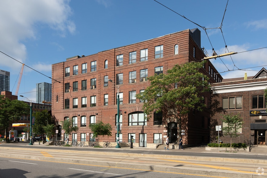 40-46 Spadina Ave, Toronto, ON for lease - Building Photo - Image 3 of 3