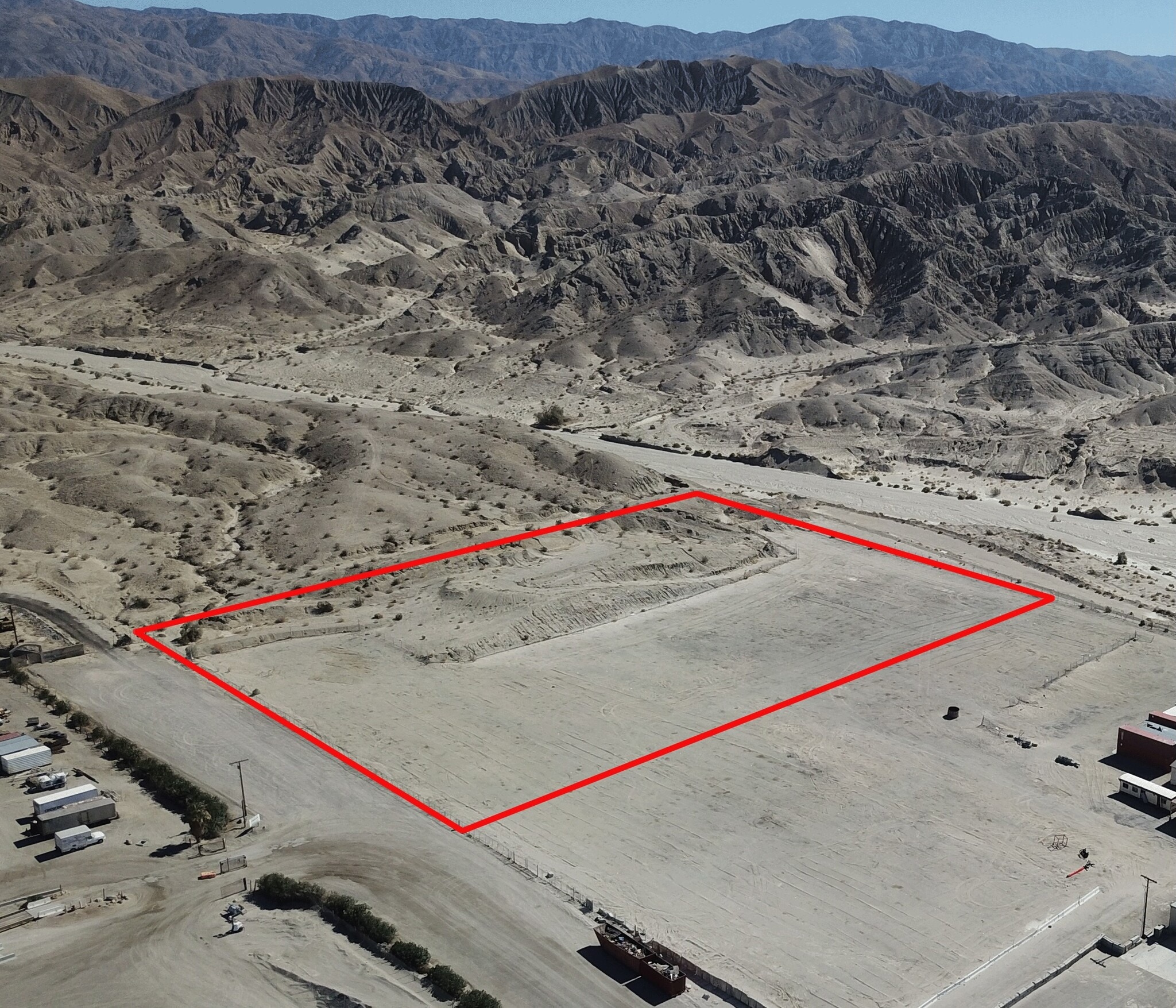 27600 Sierra Del Sol, Thousand Palms, CA à louer Aérien- Image 1 de 2