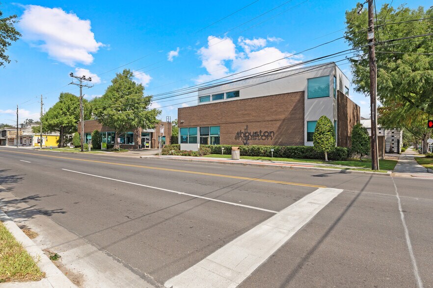 1800 Westheimer Rd, Houston, TX à louer - Photo du bâtiment - Image 2 de 9