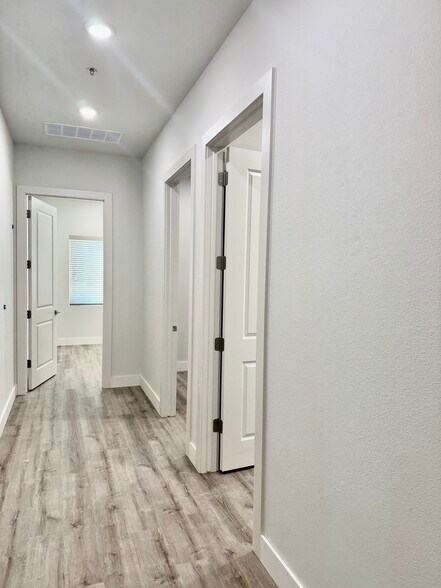 3411 Cross Timbers Rd, Flower Mound, TX à louer - Photo du bâtiment - Image 3 de 8