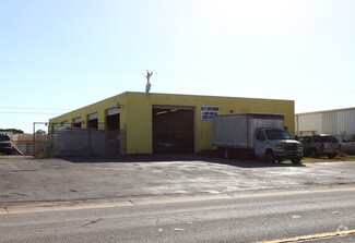 Plus de détails pour 1002 SE 9th St, Cape Coral, FL - Industriel à vendre