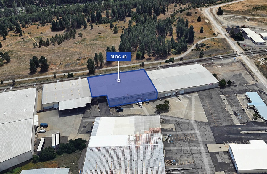 3014 N Flora Rd, Spokane Valley, WA à louer - Photo du bâtiment - Image 2 de 5
