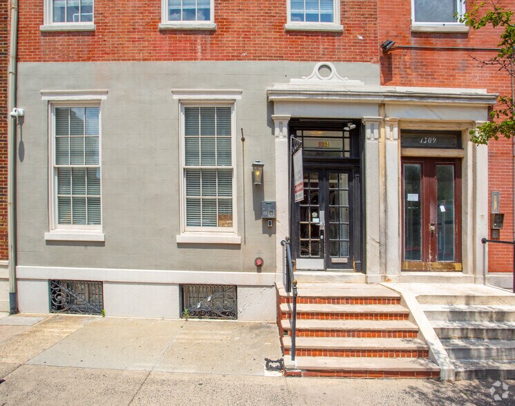 1311 Spruce St, Philadelphia, PA à vendre - Photo du bâtiment - Image 3 de 9