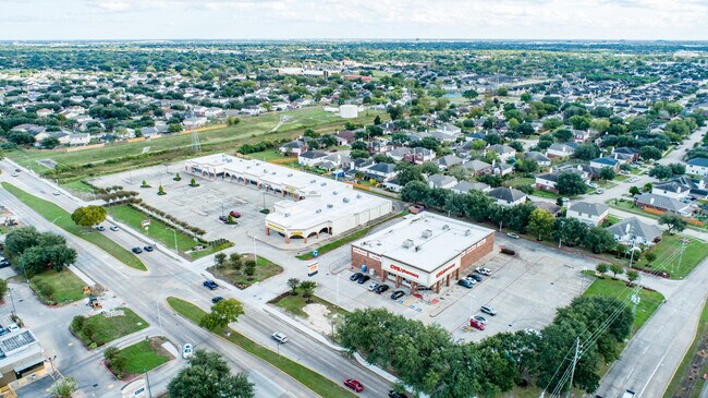 Plus de détails pour 13625 Beechnut St, Houston, TX - Commerce de détail à vendre