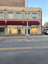 5-25 E Van Buren St, Joliet, IL for lease Interior Photo- Image 2 of 5