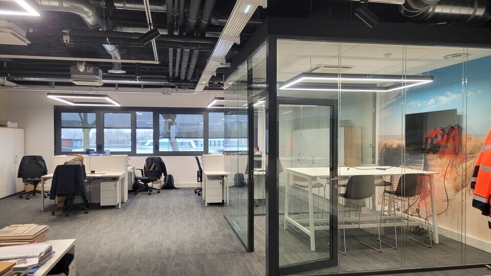 Office in Rouen for lease Interior Photo- Image 1 of 14