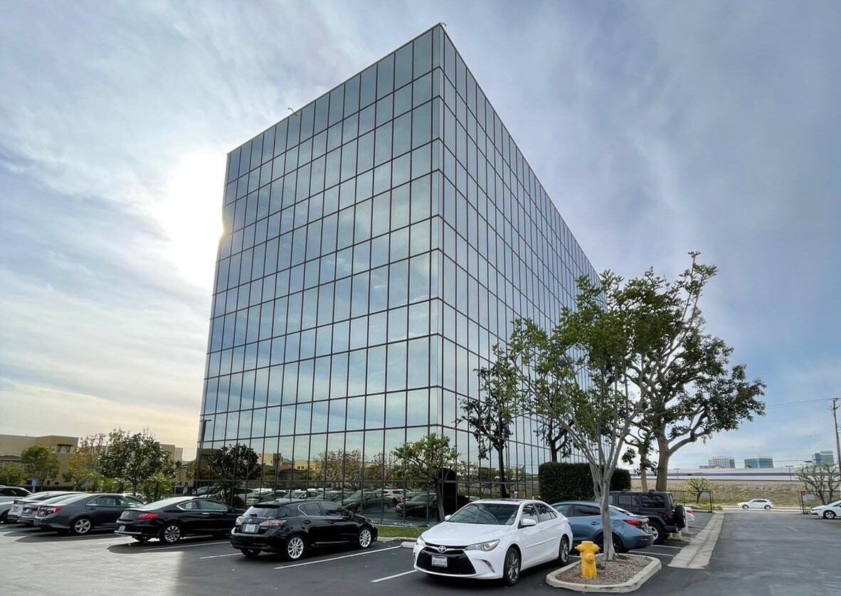 2401 E El Segundo Blvd, El Segundo, CA à louer Photo du bâtiment- Image 1 de 9