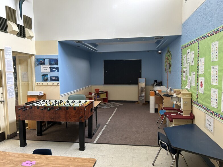 4020 Llewellyn Ave, Norfolk, VA à vendre - Photo intérieure - Image 3 de 6