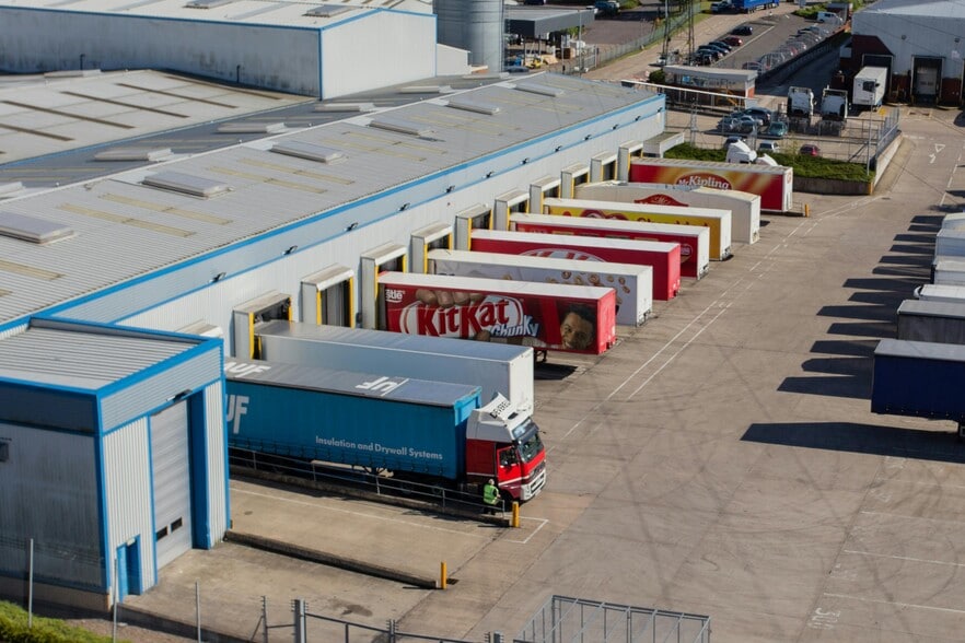 Cosford Ln, Rugby for lease - Building Photo - Image 3 of 5