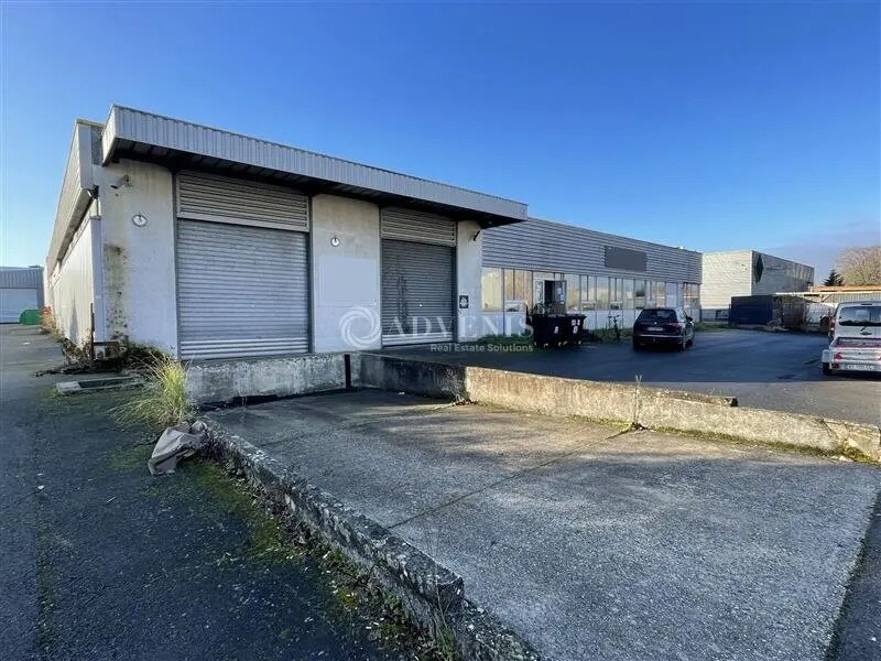 Flex in Bordeaux for sale Building Photo- Image 1 of 9