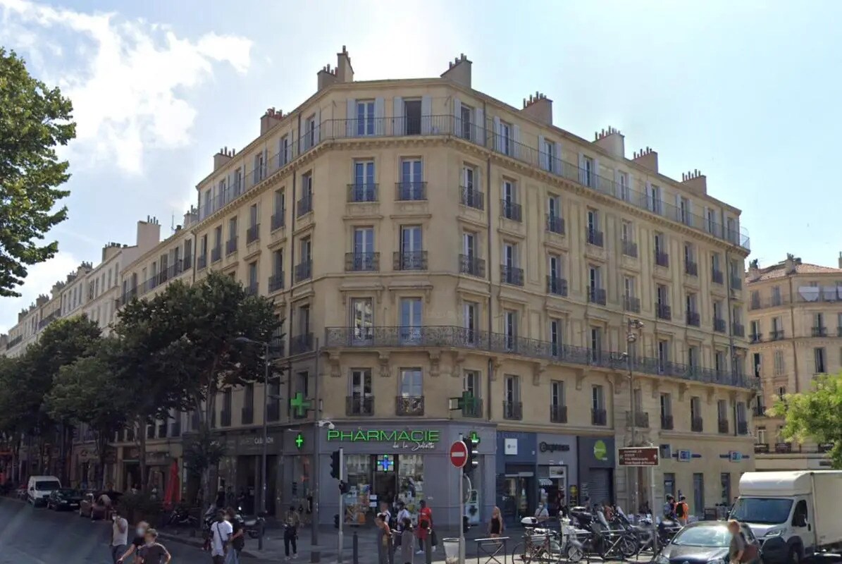5 Place De La Joliette, Marseille for lease Building Photo- Image 1 of 21