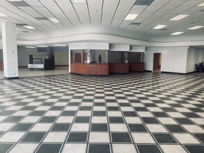 113 NW 13th St, Oklahoma City, OK for lease Interior Photo- Image 2 of 5