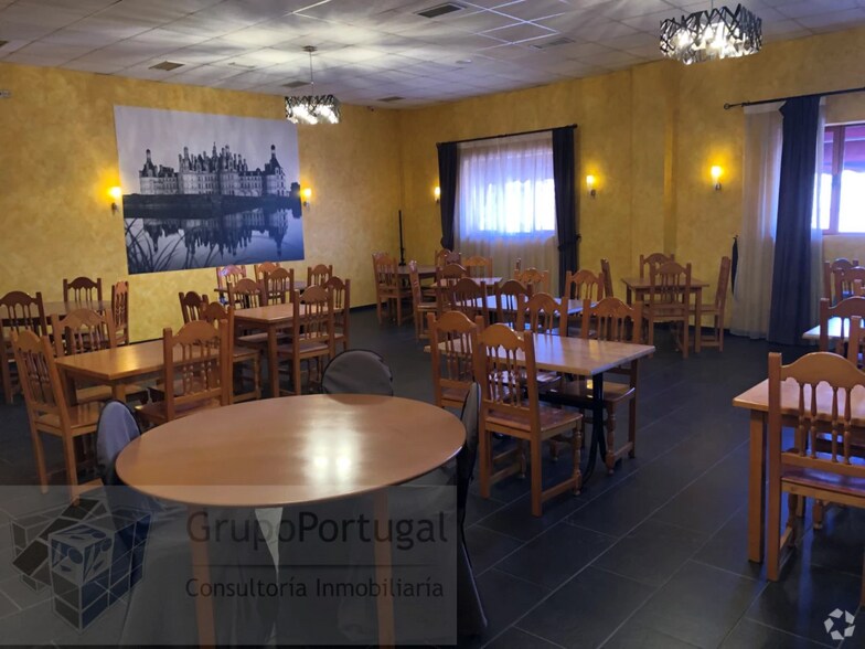 Commerce de détail dans Arroyomolinos, Madrid à louer - Photo principale - Image 1 de 10