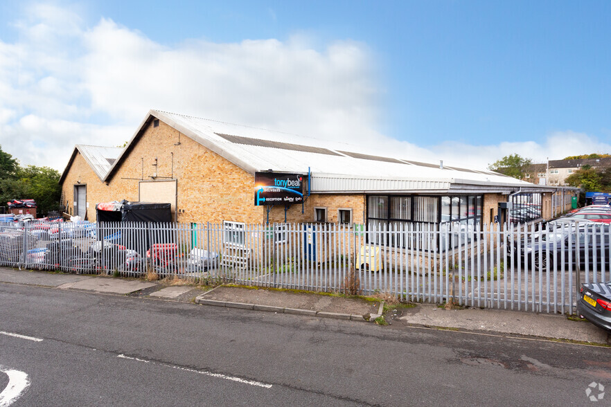 18 Station Rd, Baillieston for lease - Building Photo - Image 2 of 3