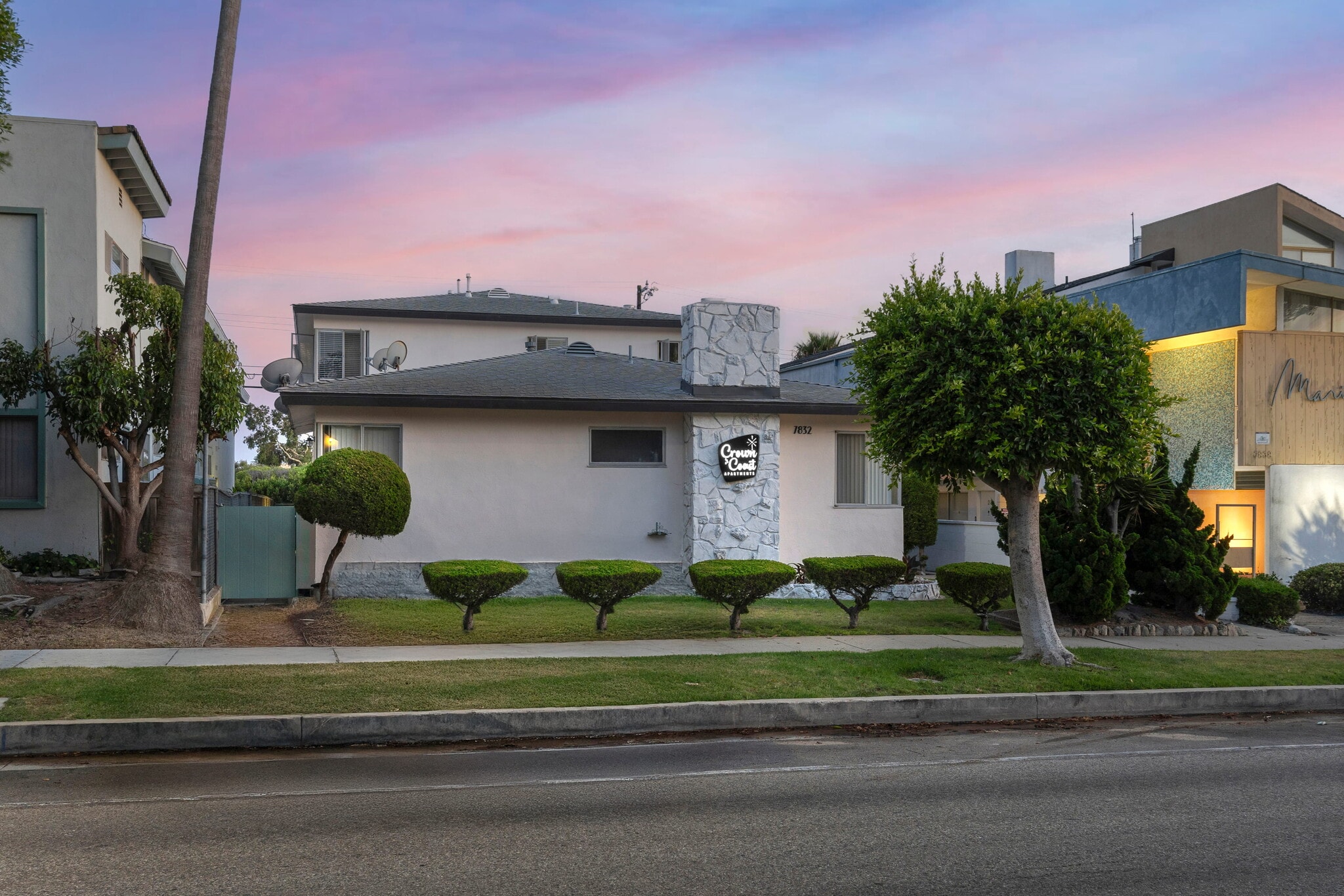 7832 W Manchester Ave, Playa Del Rey, CA for sale Building Photo- Image 1 of 14