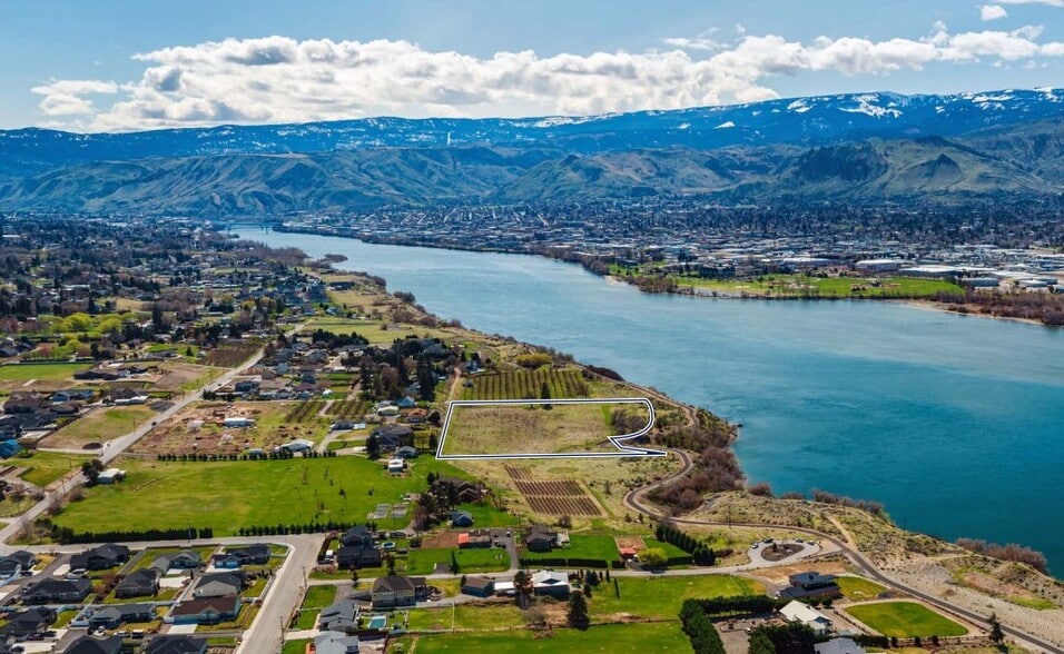East Wenatchee, East Wenatchee, WA à vendre - Photo du bâtiment - Image 1 de 1