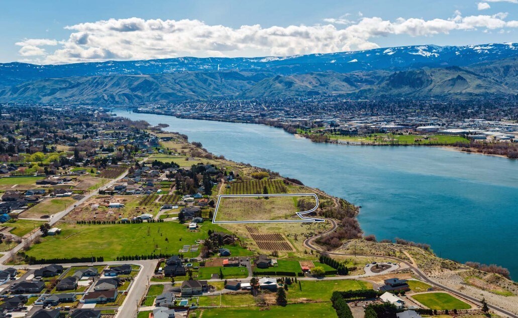East Wenatchee, East Wenatchee, WA à vendre Photo du bâtiment- Image 1 de 2