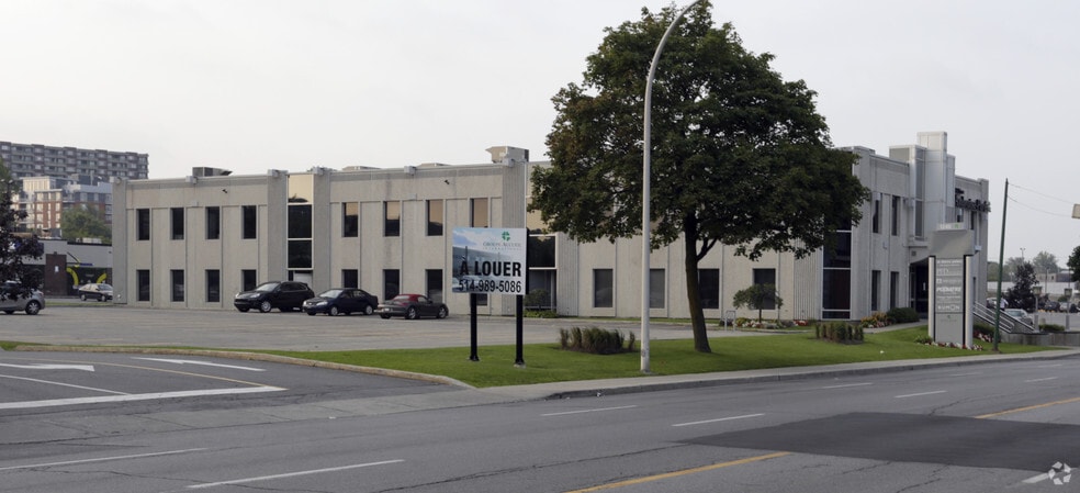 1240 Av Beaumont, Mt Royal, QC for lease - Primary Photo - Image 1 of 2