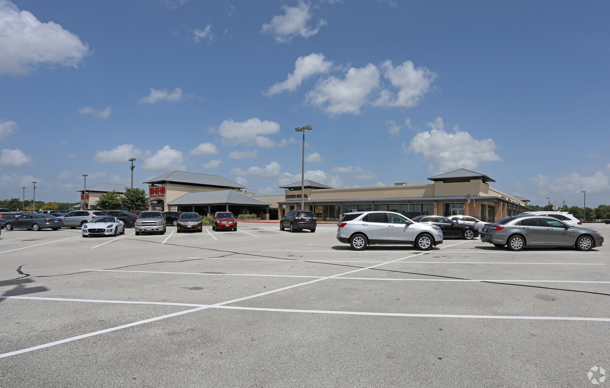 24224 Northwest Freeway, Cypress, TX à louer Photo principale- Image 1 de 3