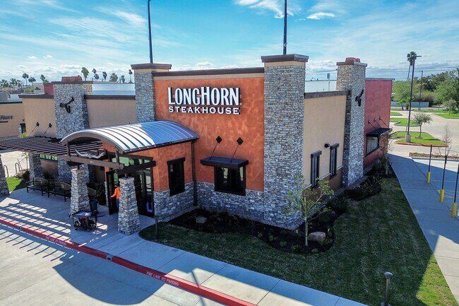 More details for 3891 Frontage rd, Brownsville, TX - Retail for Sale